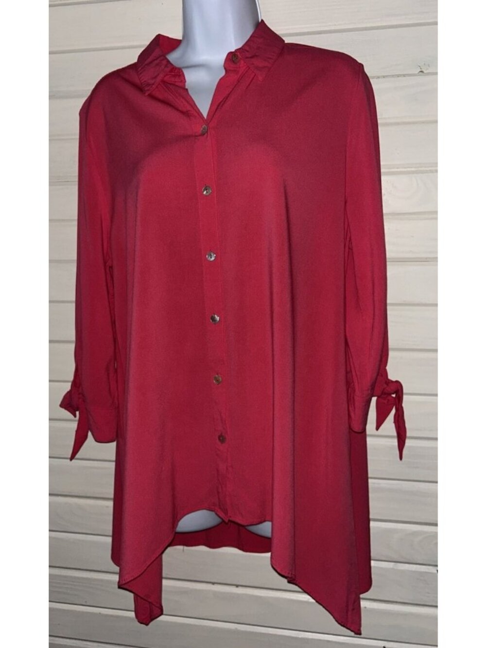 Chicos Sz 1 (MEDIUM ) Pink Tie 3/4 Sleeves Button Up Tunic Sharkbite Hi-Low EUC